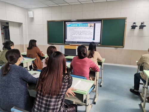 眉山市中小学心理健康及法治教育工作培训会圆满举行，助力青少年健康成长